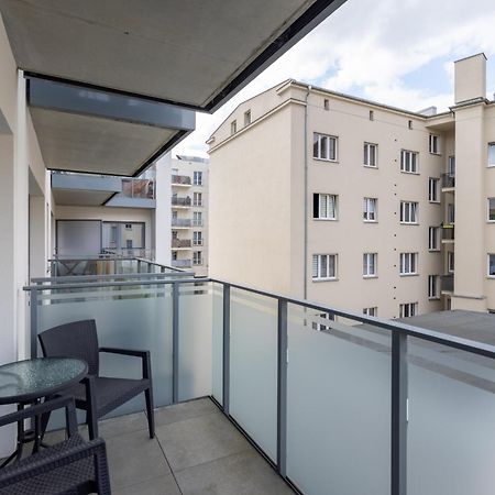 Nowoczesne I Eleganckie Apartamenty Very Berry W Poznaniu By Noclegi Renters Luaran gambar