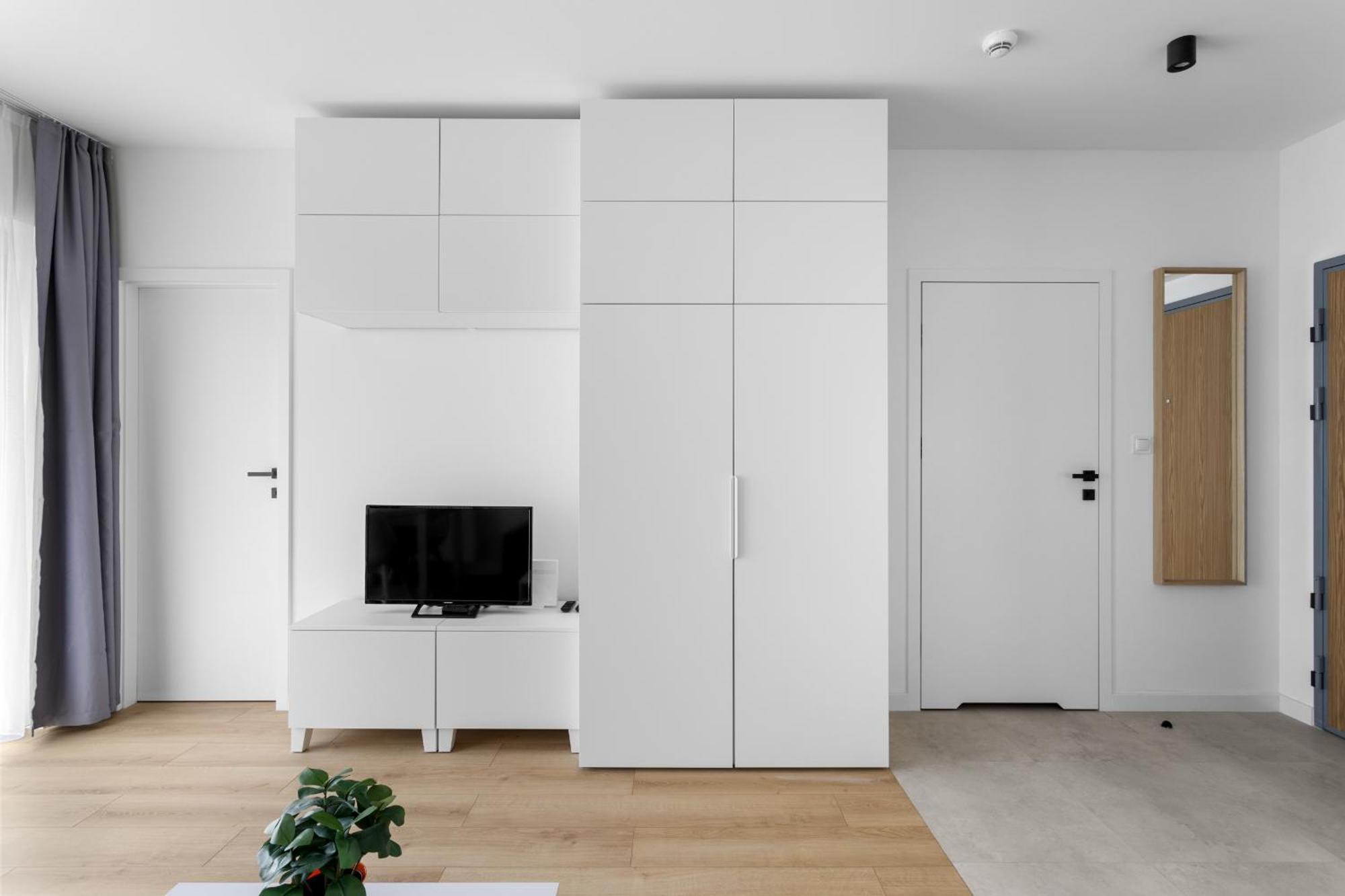 Nowoczesne I Eleganckie Apartamenty Very Berry W Poznaniu By Noclegi Renters Luaran gambar
