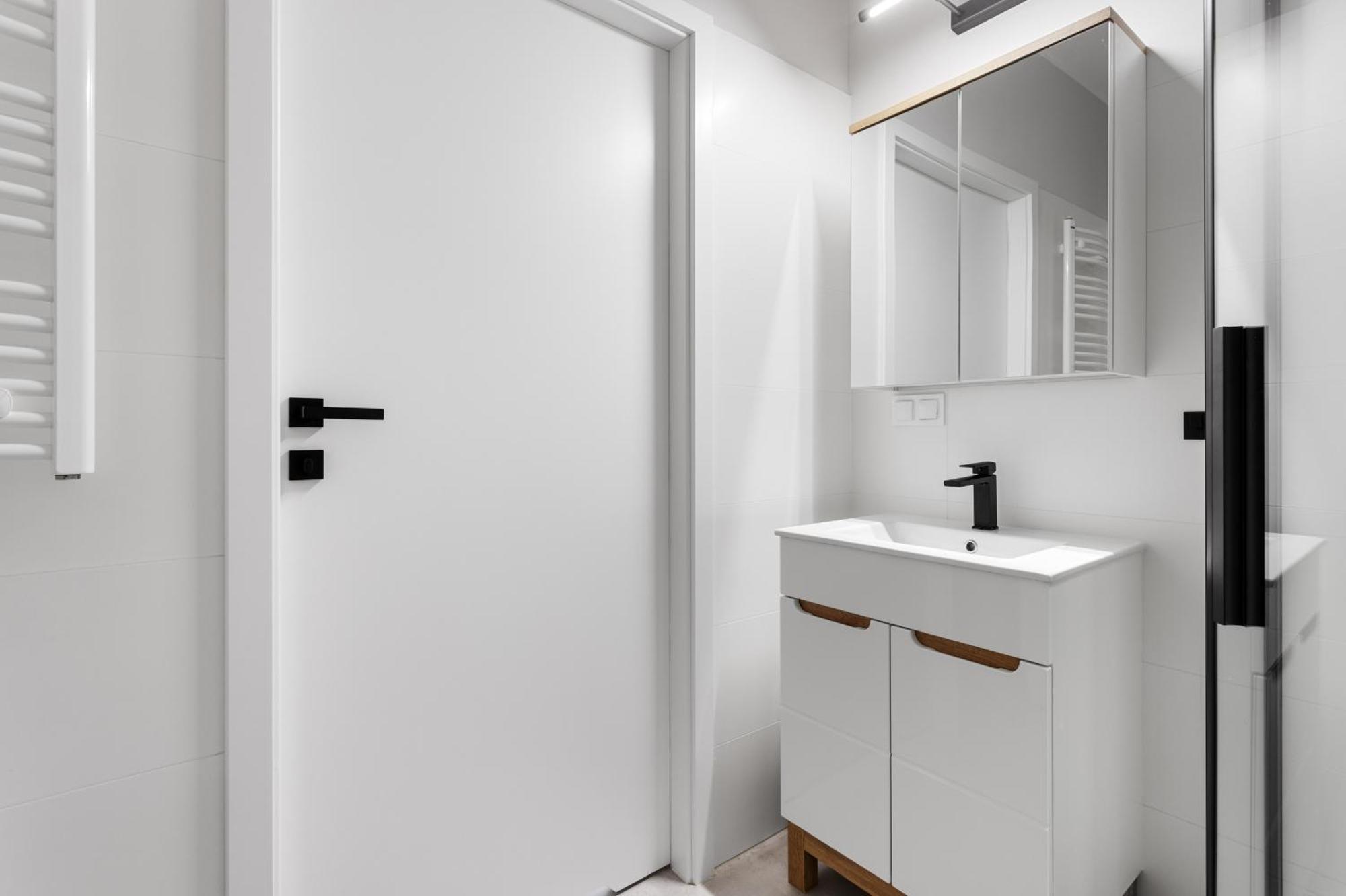 Nowoczesne I Eleganckie Apartamenty Very Berry W Poznaniu By Noclegi Renters Luaran gambar