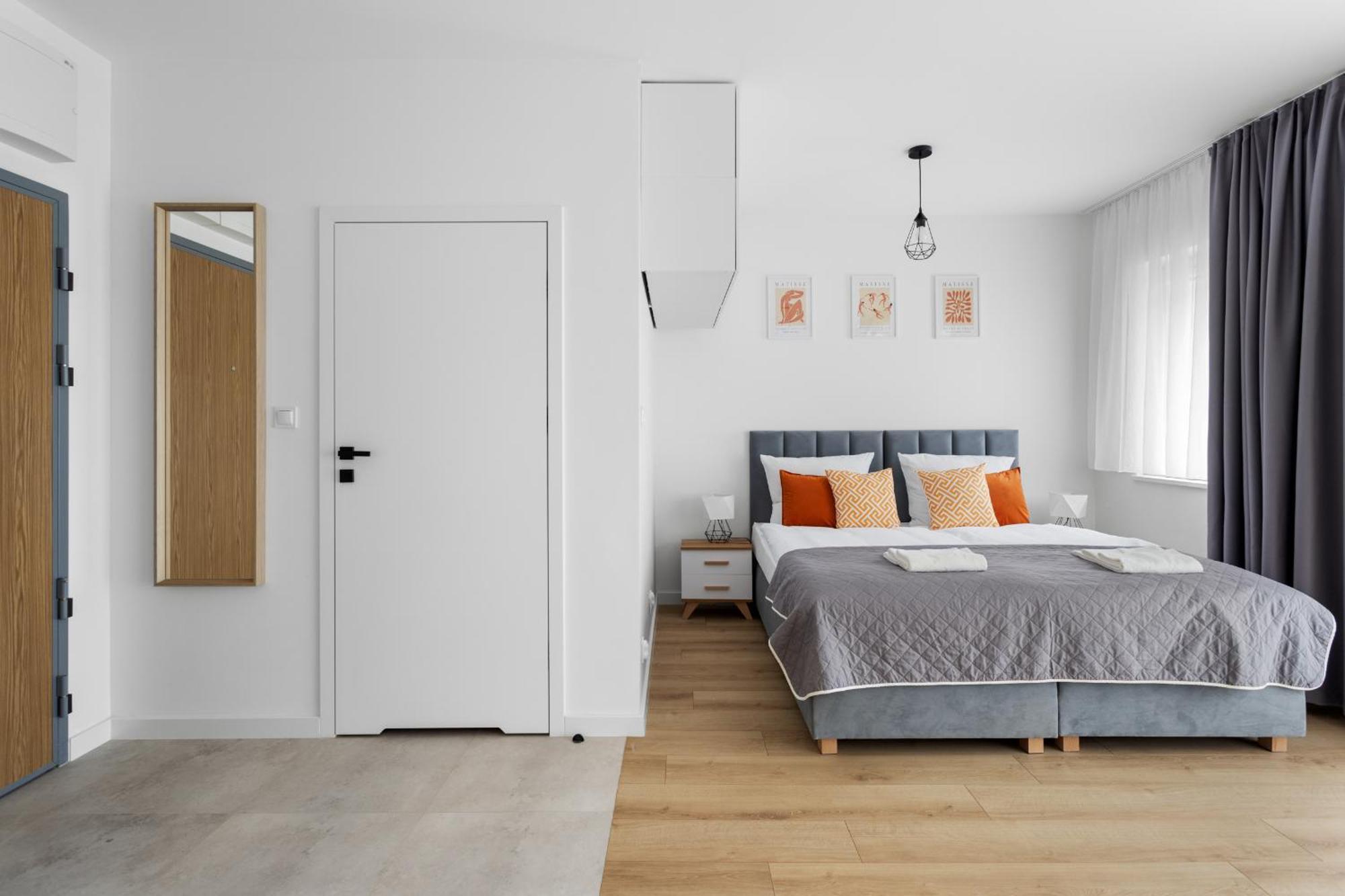 Nowoczesne I Eleganckie Apartamenty Very Berry W Poznaniu By Noclegi Renters Luaran gambar